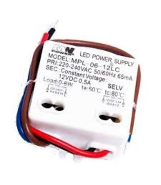 Wandcontactdoos Mini LED voeding 6 watt 12 volt 0,5 Ampère - IP20 - MPL-06-12