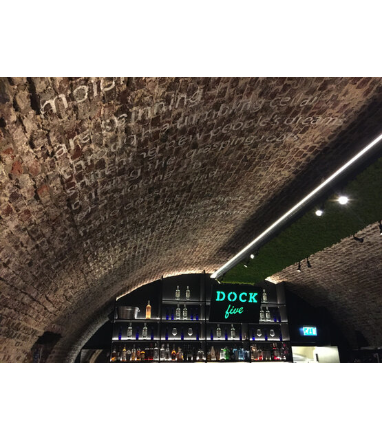 PRO LED strip 3000k warm wit 12W 1765LM 128LED p/m IP20 CRI90 - 5 meter