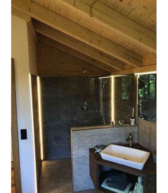 Waterdichte LED strip 24 Volt 3000K Warm Wit 6W 630LM 60LED p/m IP65 - 5 meter