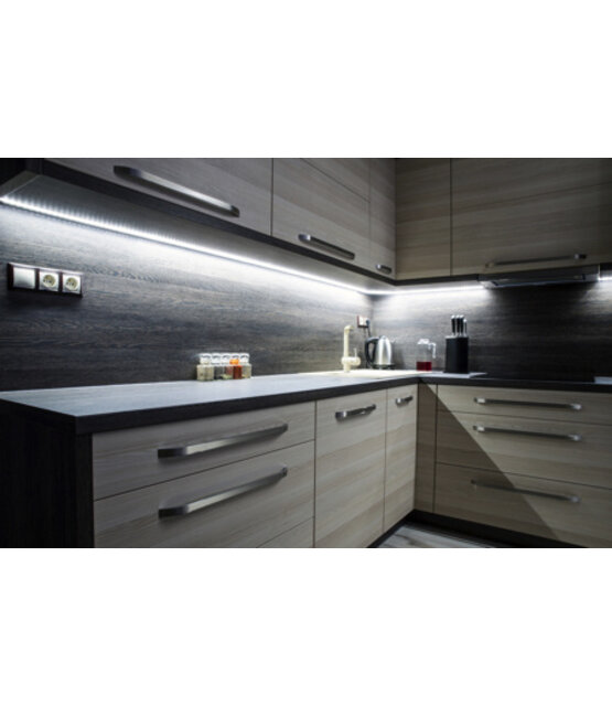 Waterdichte LED strip 12 volt 6000k koud wit 6W 650LM 60LED p/m IP65 - 5 meter