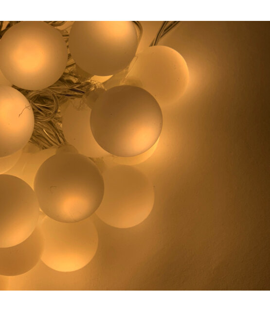 gezellige warm wit partyverlichting - 12 meter lang - waterdicht