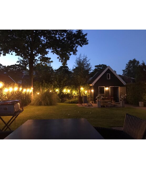 Koppelbare LED feestverlichting 10 meter lang met 20 lichtpunten E27 - prikkabel