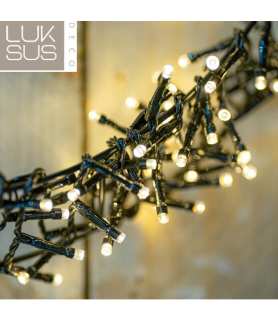 Verlichte kerstkrans ring 68 cm met 600 led lampjes warm wit - maat L