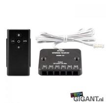 Plug and play LED RF dimmer set met 6 vrouwelijke aansluitingen en een afstandsbediening 12-24v max 5A LG114539https://www.led-gigant.nl/wp-admin/post.php?post=34465&action=trash&_wpnonce=96930eea3a