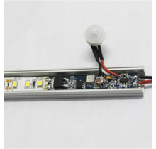 Instelbare LED schemerschakelaar & PIR sensor in 1 - SLSS002