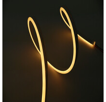 Neon Flex LED strip 24 volt 2700 kelvin extra warm wit 9,6W 1000LM 6 x 12mm IP67 – 10 meter