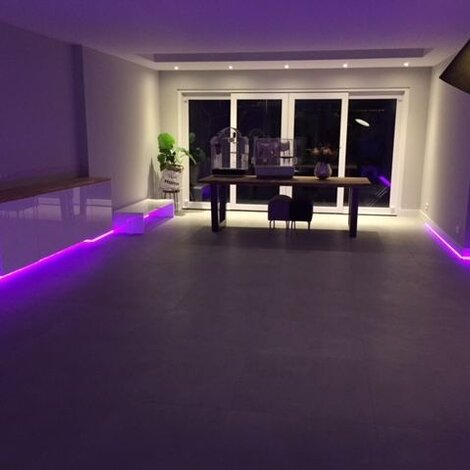 Bestaan er LED strips voor plinten