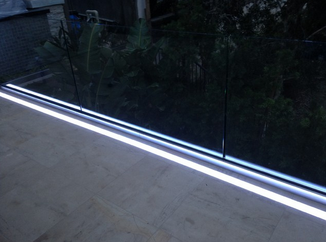 Kan een LED profiel buiten worden gebruikt