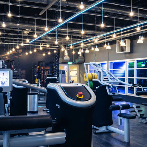 Hoeveel meter LED strip kan ik aansluiten aan één stuk