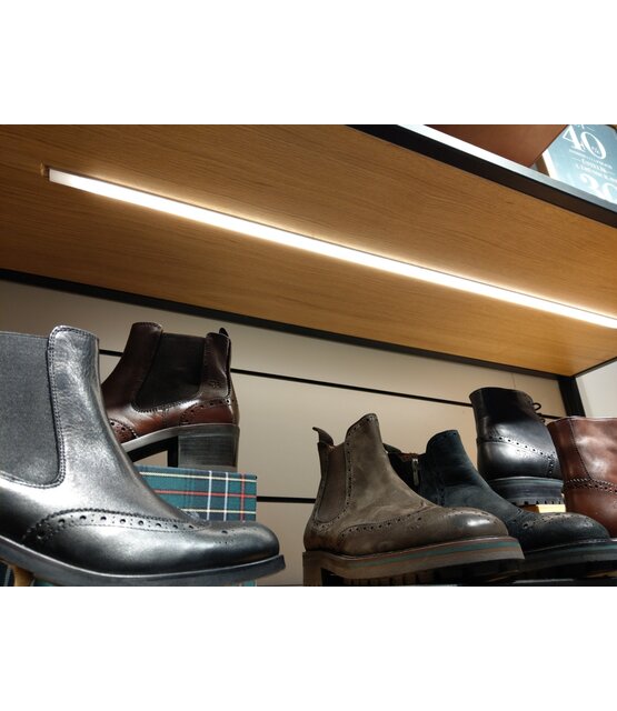 COB 5mm LED strip 24 volt warm wit 5W 850LM 384 LED p/m IP20 3000K – 5 meter