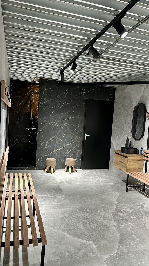 Kleedruimte met LED spots