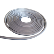 Zwarte Mini Neon Flex LED strip 24 volt 3000 kelvin warm wit 12W 980LM 4 x 8 mm IP65 – 3 meter