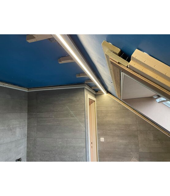 LED gipsplaat profiel met klikafdekking 77 mm x 13,5 mm GIPS200