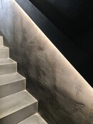 Zwarte Mini Neon Flex LED strip 24 volt 2700 kelvin extra warm wit 12W 980LM 4 x 8 mm IP65 – 3 meter