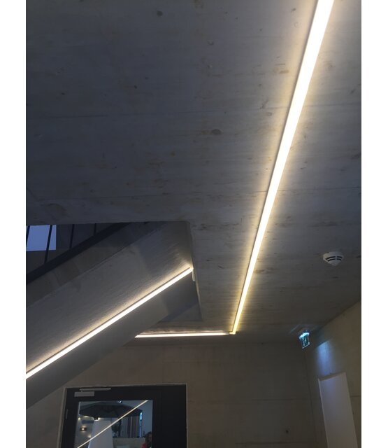 XL Wit LED profiel met afdekking naar keuze 26,79mm x 11,69mm - XL04WIT