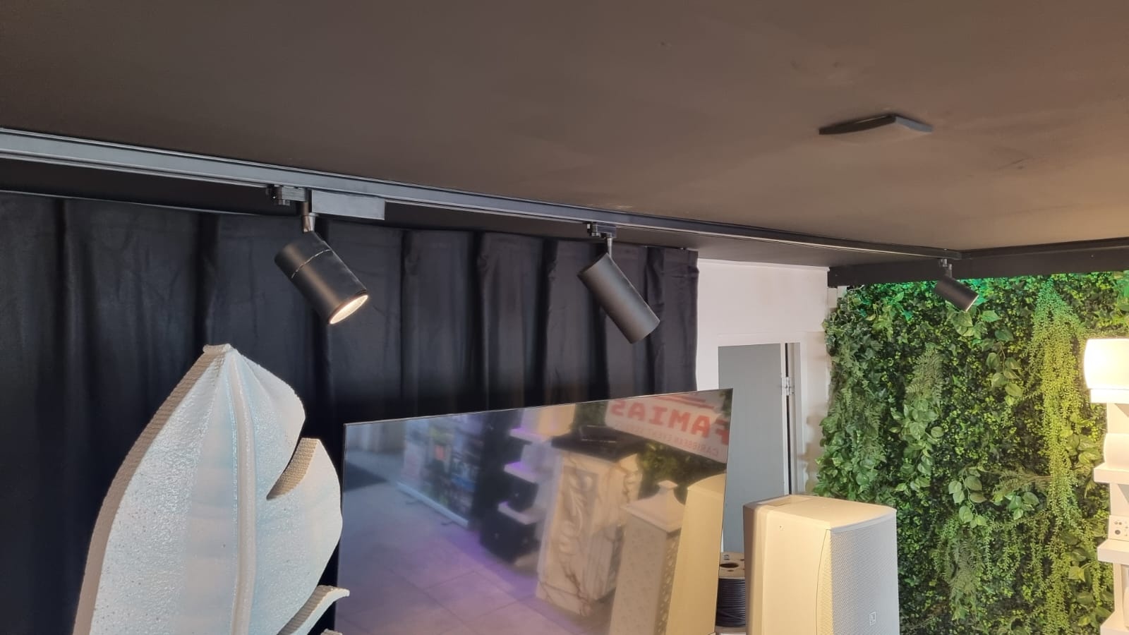 Demoruimte Led-Gigant op Aruba