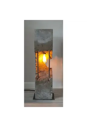 Elmar Design Industriële Lampen model 1 Heipaal staand model.