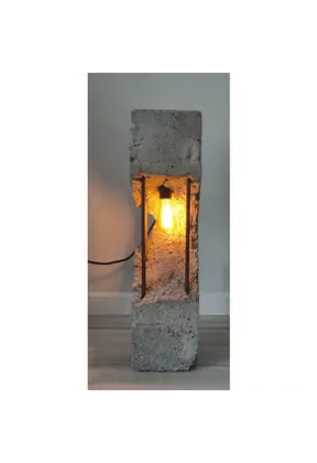 Elmar Design Industriële Lampen model 2 Heipaal staand model