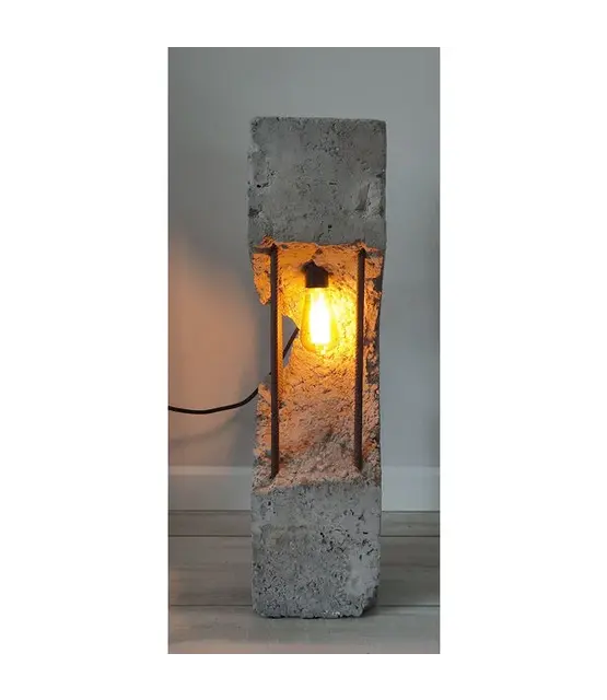 Elmar Design Industriële Lampen model 2 Heipaal staand model