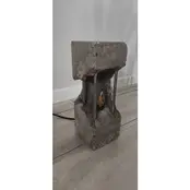 Elmar Design Industriële Lampen model 3 Heipaal tafel of nachtkastje model.