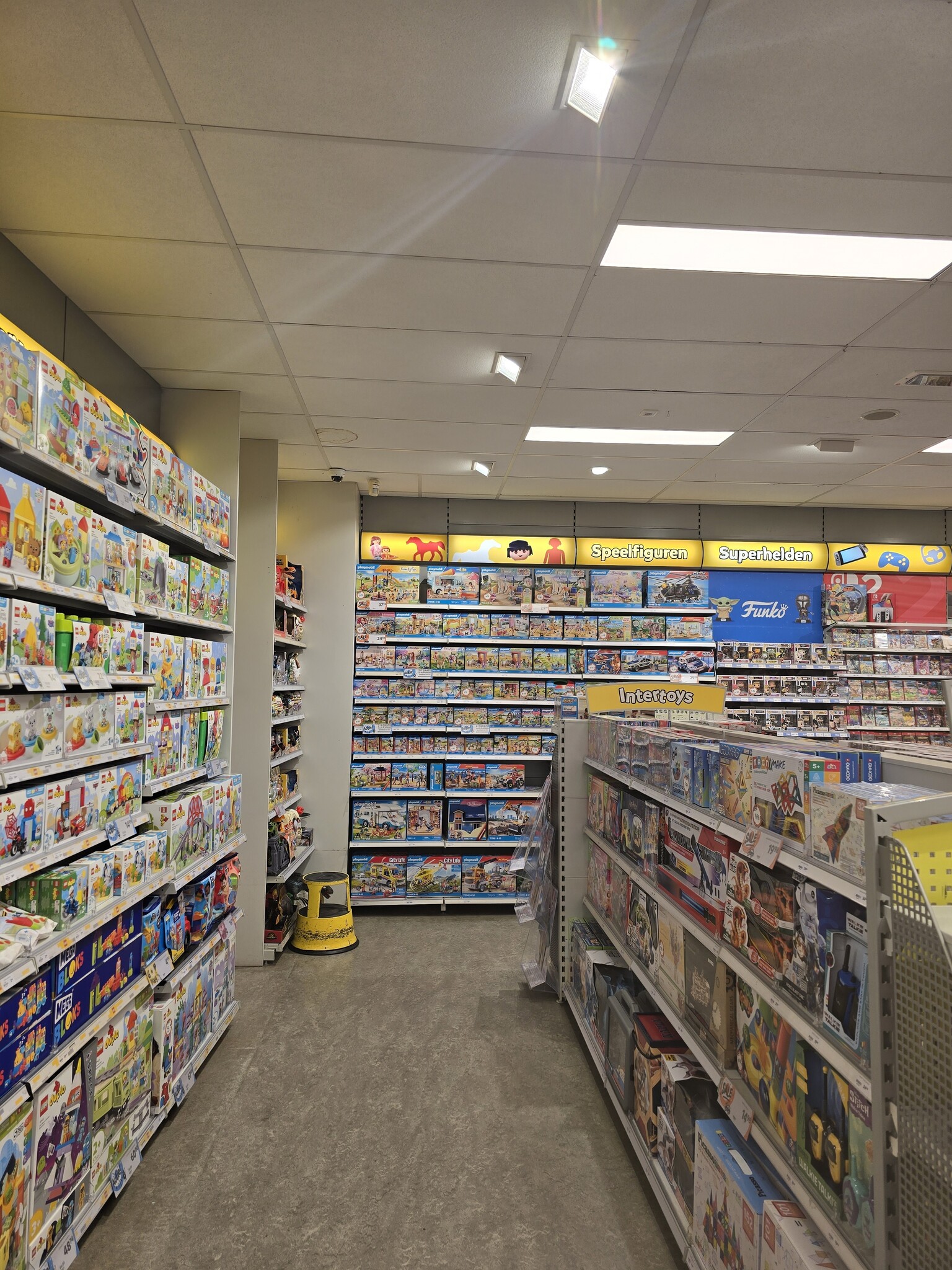 Lixero retail verlichting - compleet geleverd tot wel 75% korting - Vraag nu een offerte op