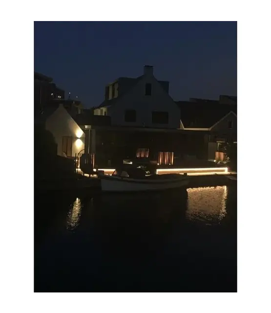 PRO LED strip extra warm wit 8W 700lm/meter 240LED 48VDC IP68 2700K CRI95 - 30 meter