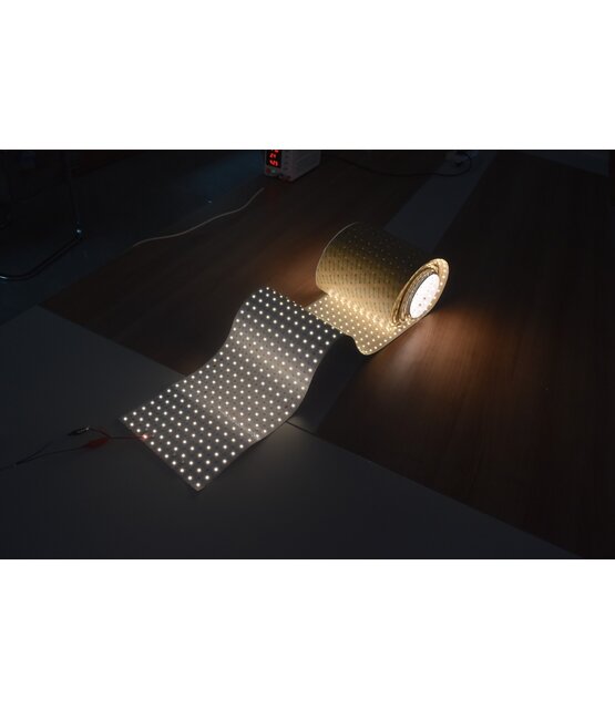 LED sheet flexibel - 506 LED - 4300 LM - 48 W - Extra warm wit - 2700 kelvin - Dimbaar - 24 volt IP20 - 25 x 100cm - Koppelbare LED Sheets