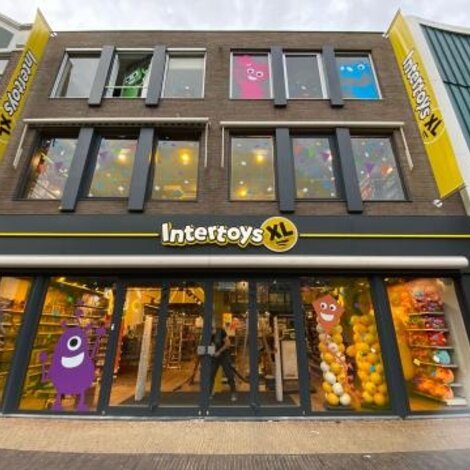 Complete lichtoplossing voor Intertoys Zaandam