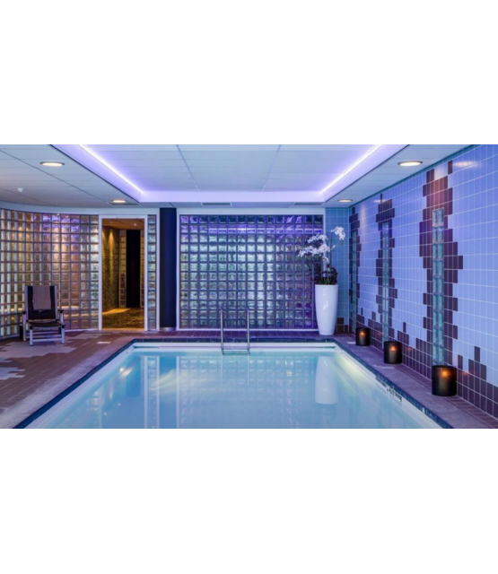 Waterdichte RGBCCT LED strip 21W 2240LM 96LED p/m 24VDC IP68