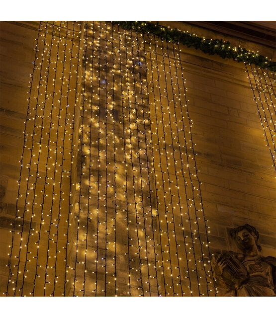 LED kerstlichtsnoer 3 meter – Warm wit 2400K + flits – Wit snoer – 230V systeem (IP65)