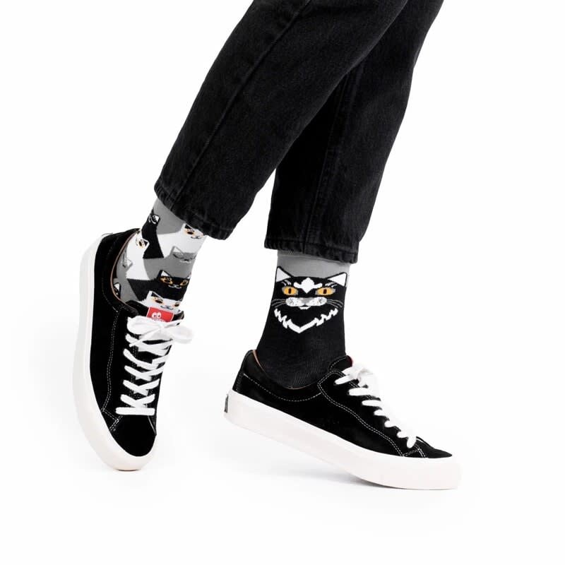 Many Mornings Many Mornings Black Cat Socks