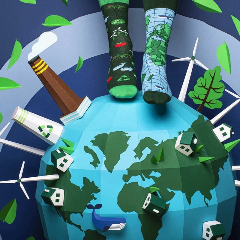 Many Mornings Many Mornings Save the Planet Socks