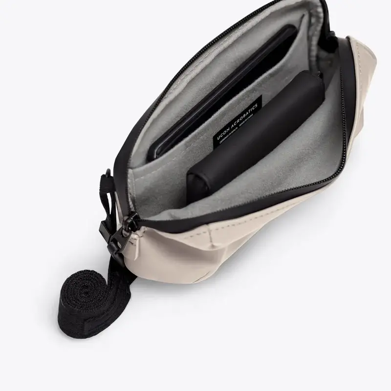 Ucon Acrobatics Ucon Acrobatics Bag Ando Medium Lotus