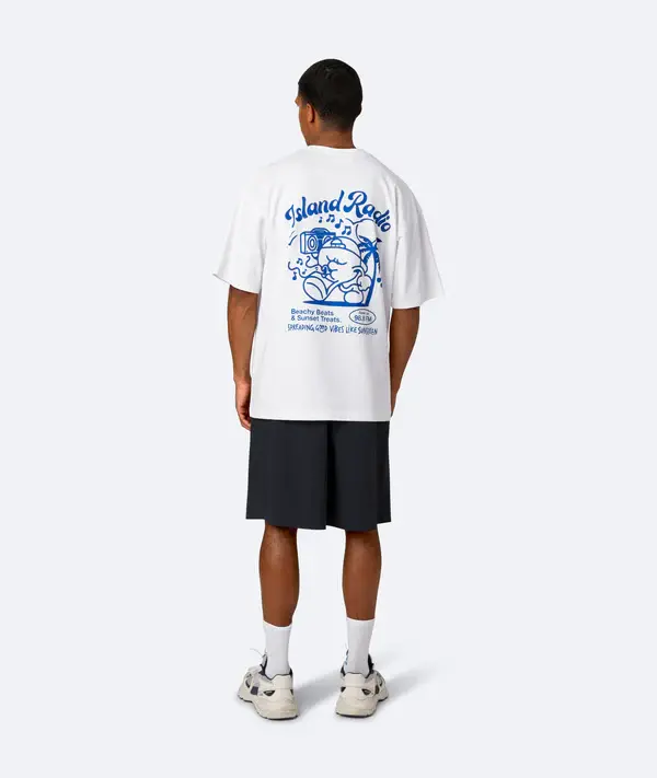 On Vacation On Vacation Island Radio T-Shirt Wit