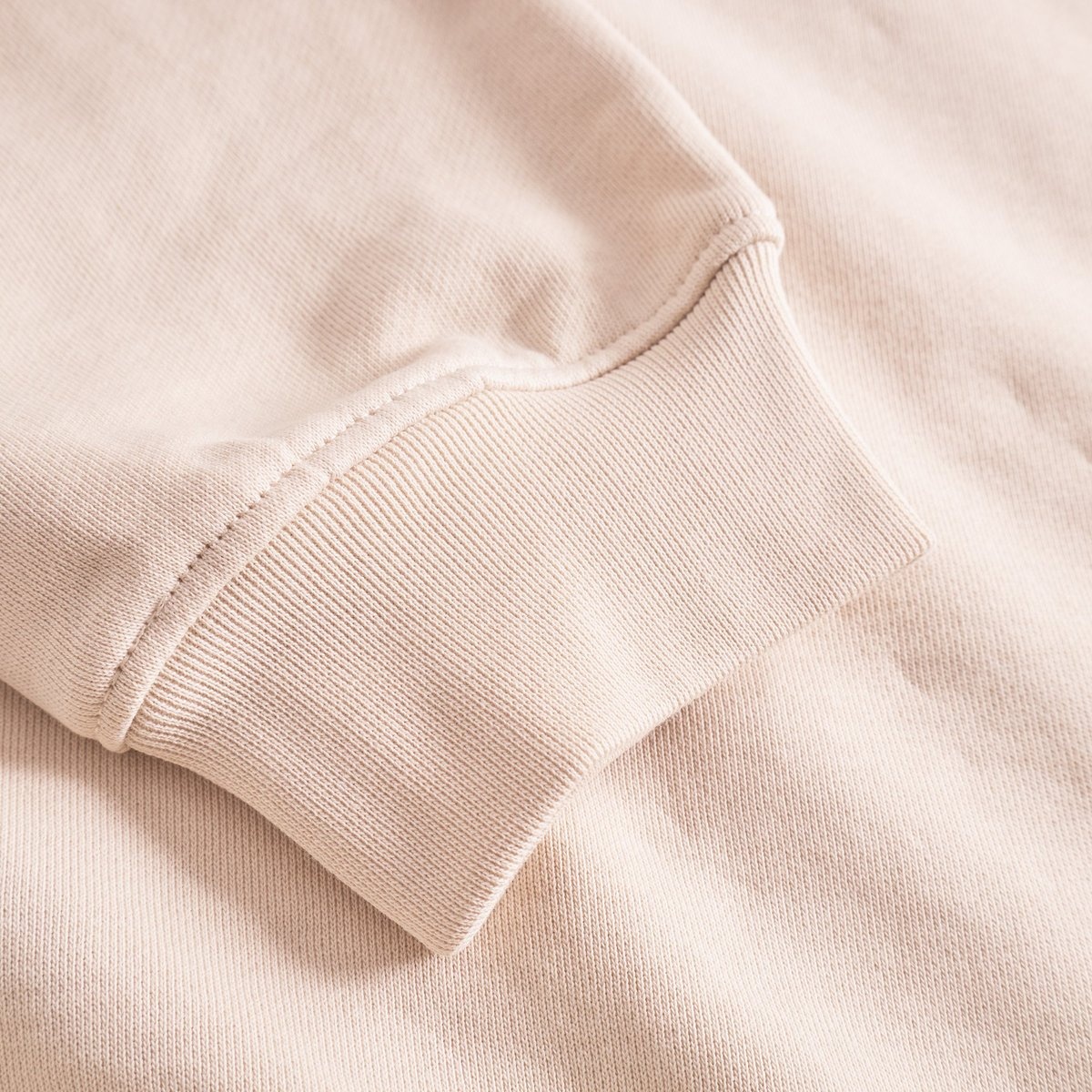 Dedicated Dedicated Sweatshirt Ystad God is Woman Oat White