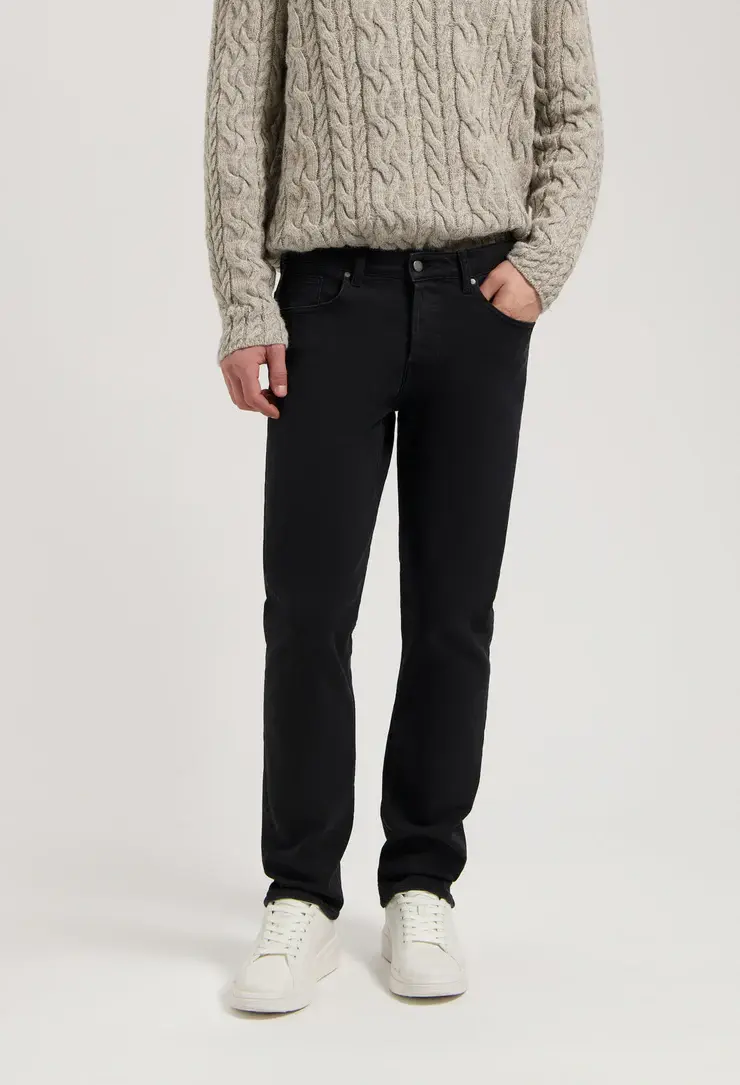 MUD Jeans MUD Jeans Hank Mid Tapered Stone Black