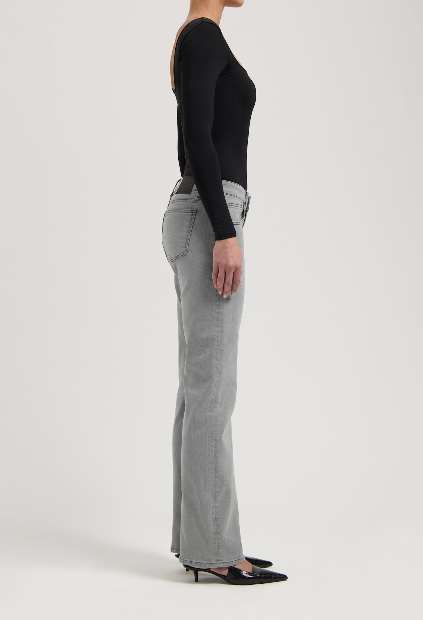MUD Jeans MUD Jeans Carry Mid Straight Light Grey
