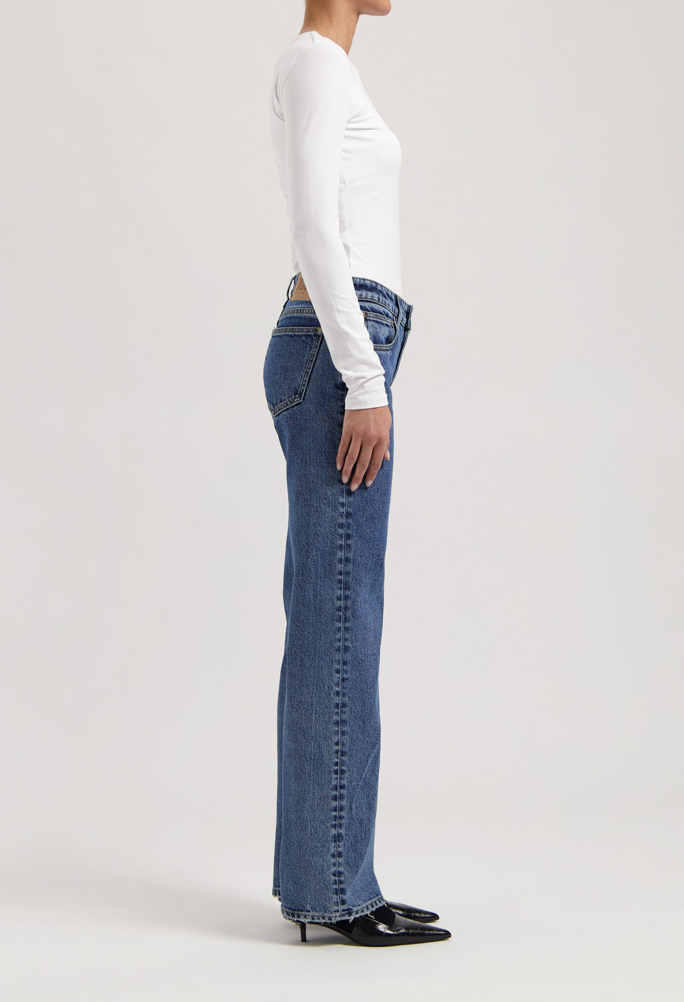MUD Jeans MUD Jeans Carry Mid Straight Stone Vintage