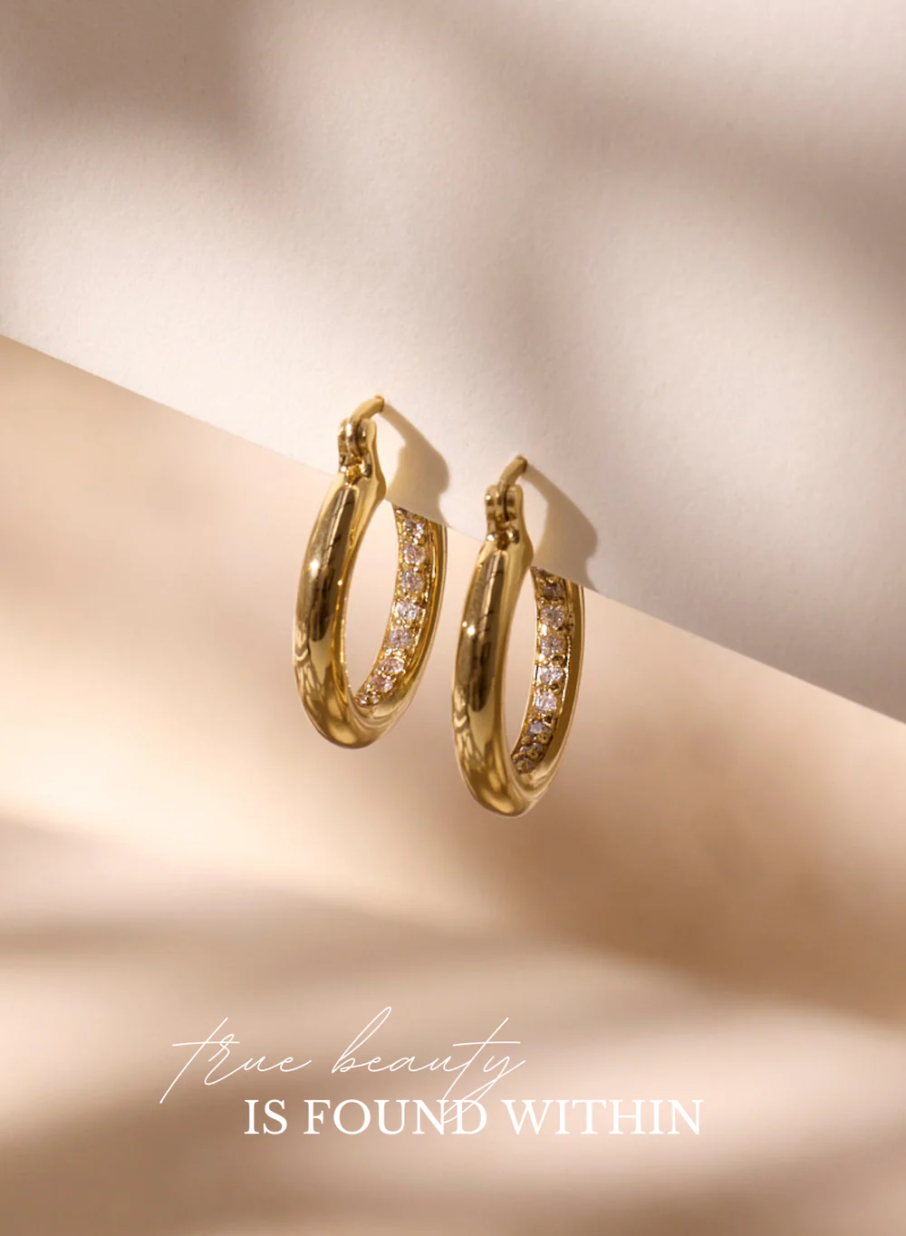 Riverstones Riverstones Inner Beauty Hoops Goud