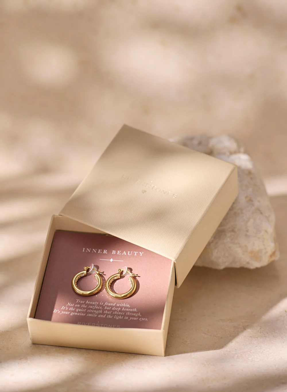 Riverstones Riverstones Inner Beauty Hoops Goud