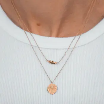 Riverstones Mount Necklace Gold