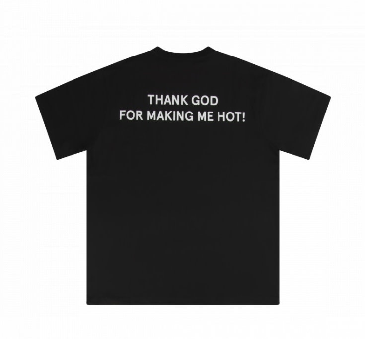 T.I.T.S. TITS Thank God for Making Me Hot Zwart T-Shirt