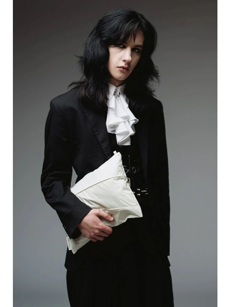 Susan Bijl Susan Bijl The New Pouch Cloud