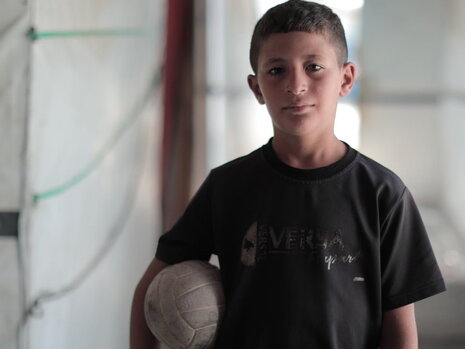 We support War Child