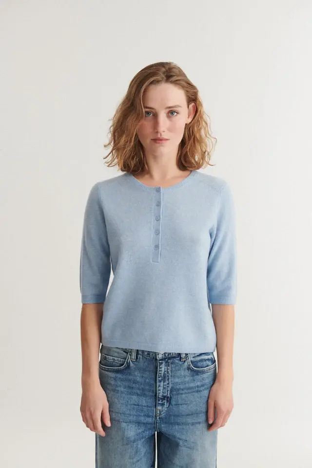 Basic Apparel Basic Apparel Selem Granddad Tee - Light Blue