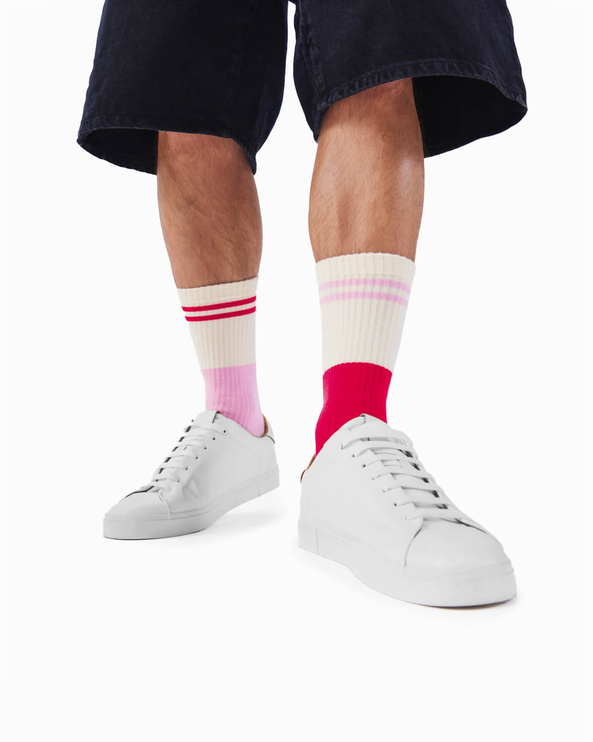 Many Mornings Many Mornings Sport Socks Red Romance