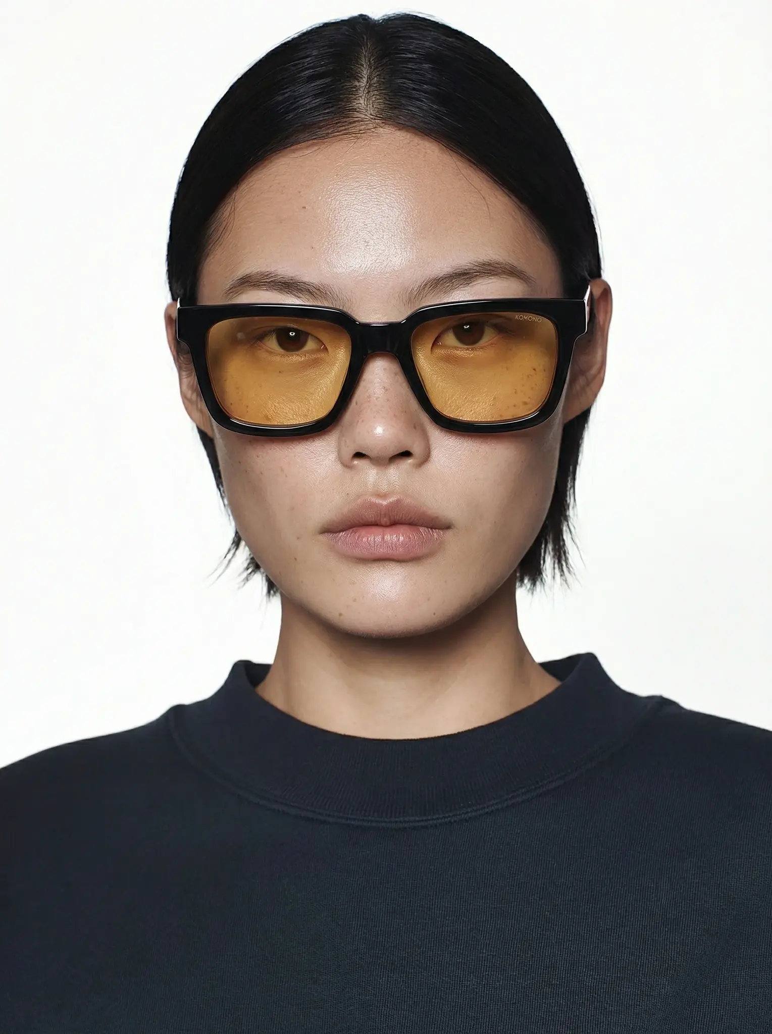 Komono KOMONO Zonnebril Bobby Black Flare