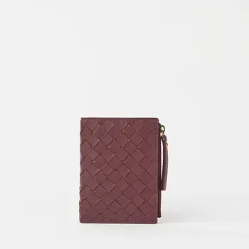 O My Bag Jamie Portemonnee Woven Dark Cherry Woven Soft Grain Leather