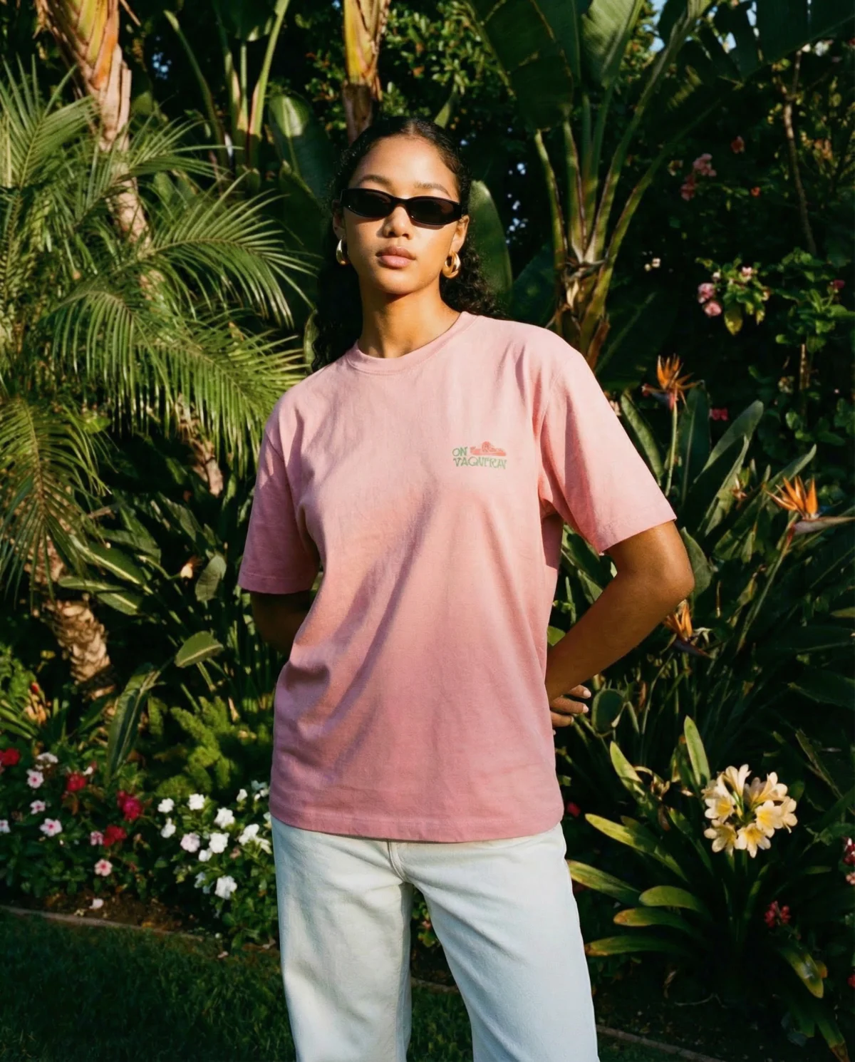 On Vacation On Vacation Taqueria T-Shirt Roze