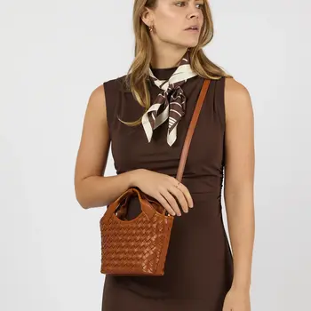 O My Bag Mara Mini Bag Cognac Woven Classic Leather